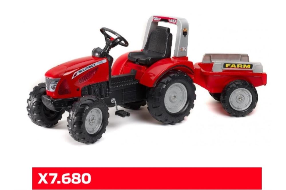 Pedaltraktor X7.680, McCormick