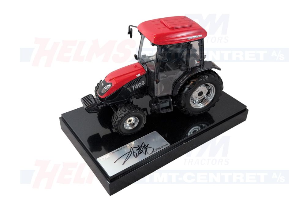 TYM K6 model traktor